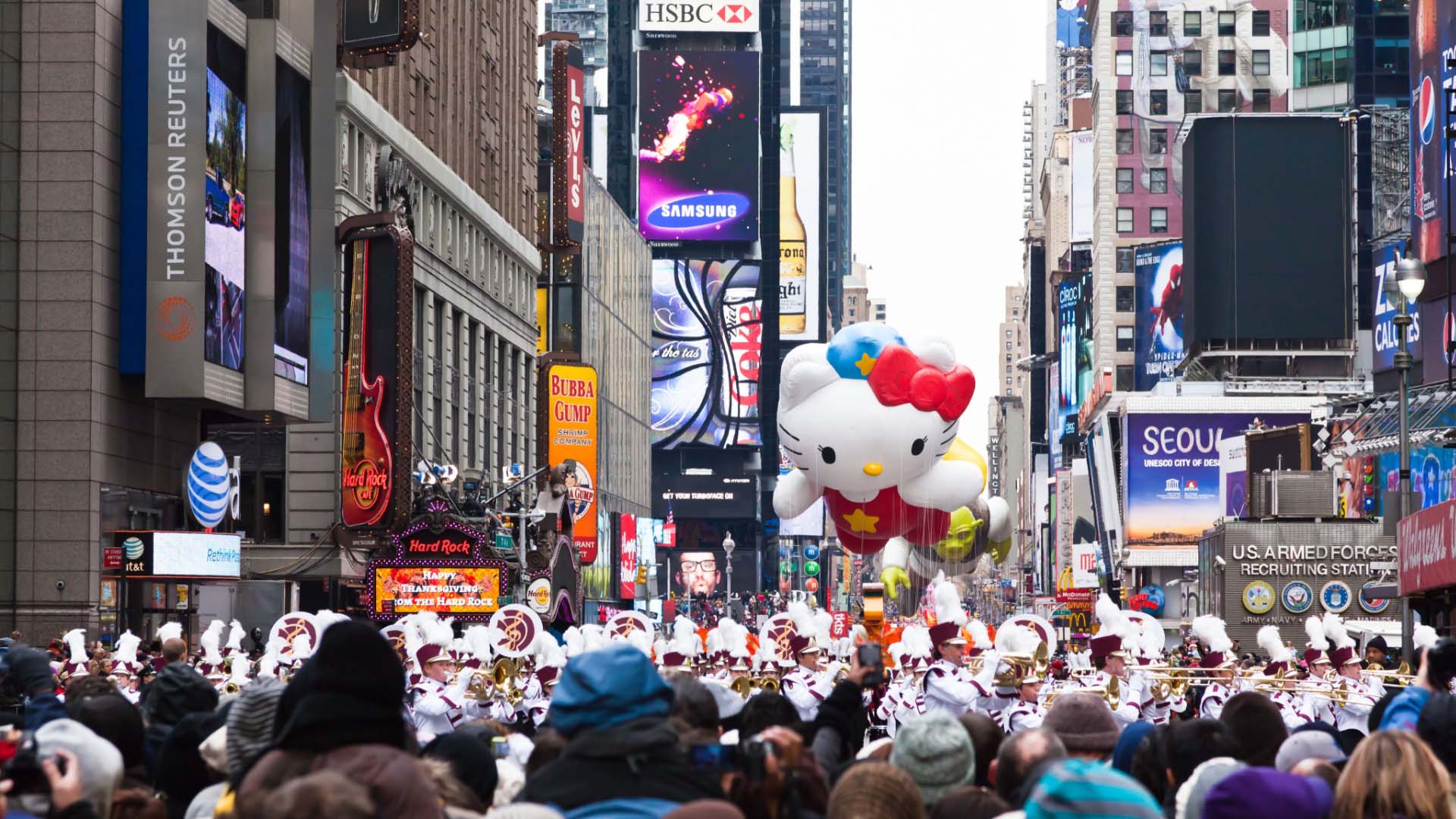 Hello Kitty balloon during the Macy's Thanksgiving Parade