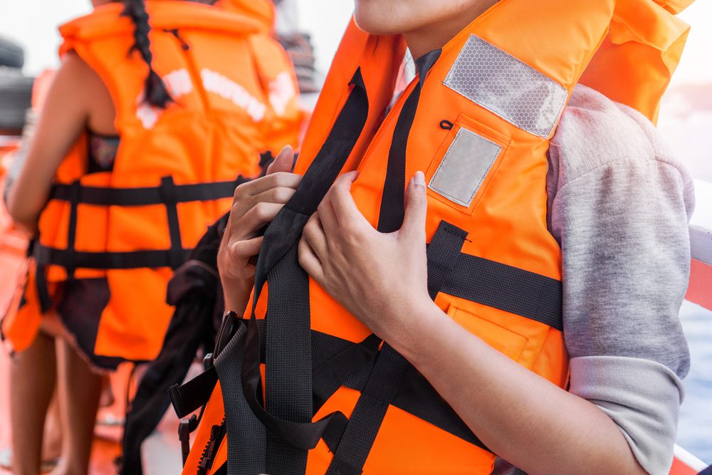 How Life Jackets are Made - TOMORROW'S WORLD TODAY®