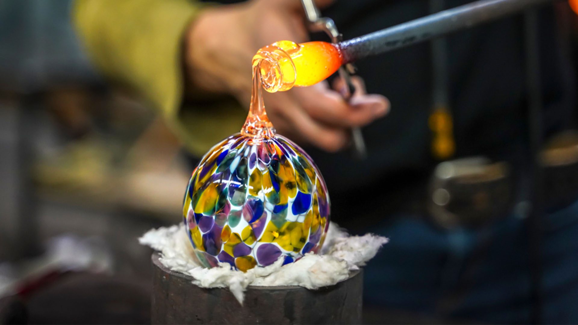 Trade Jobs for Artists Glassblowing