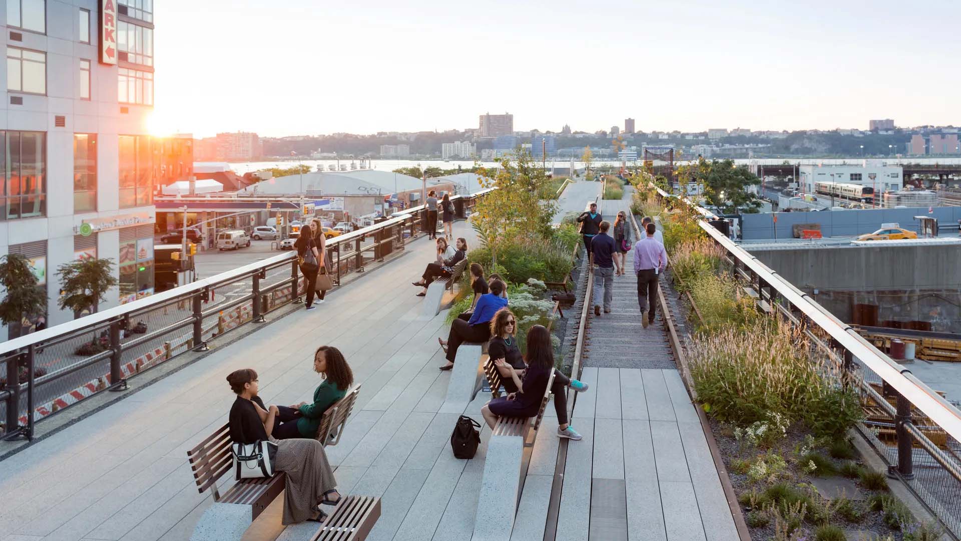 Highline New York City innovative city park