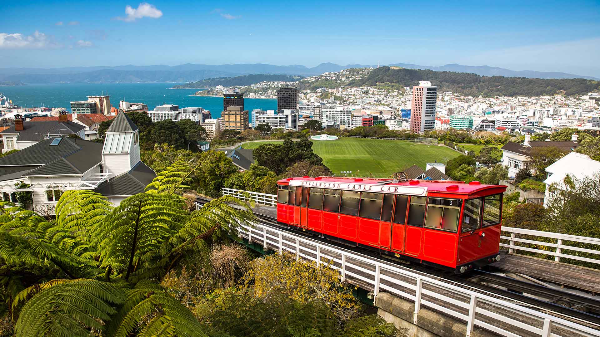 Wellington, New Zealand Cable Car Clean Air