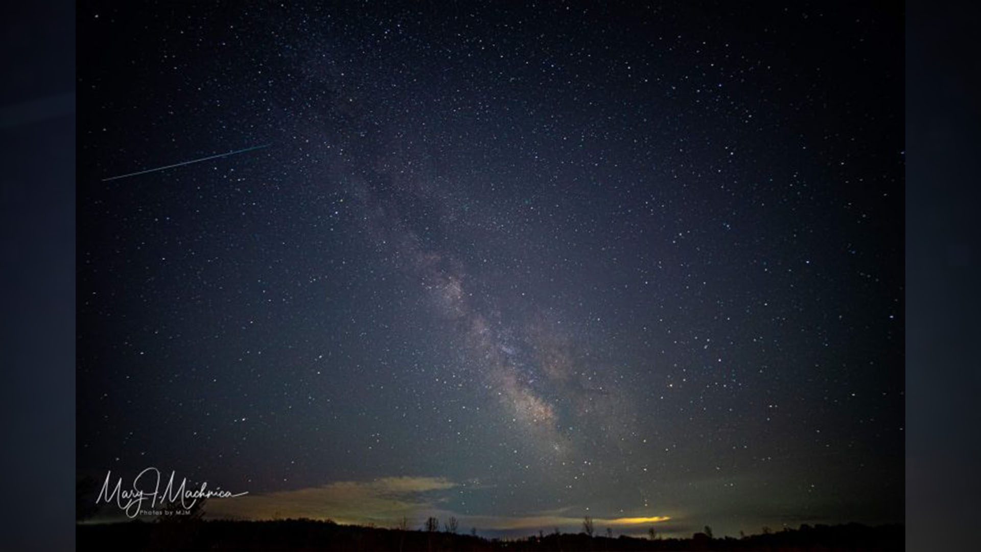 La lluvia de meteoritos Eta Aquariid en Hamburgo, Nueva York, el 6 de mayo de 2021