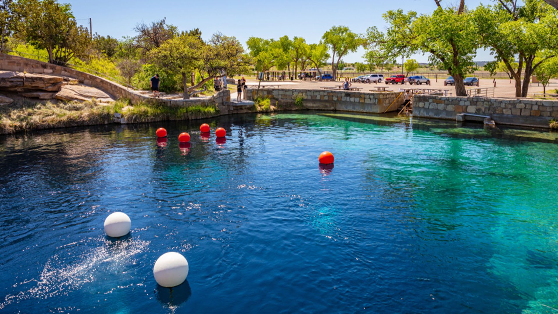 Blue Hole Santa Rosa New Mexico Bluest Waters