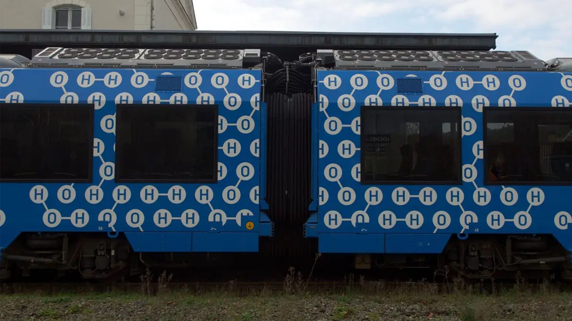 North America’s First Hydrogen-Powered Train Debuts