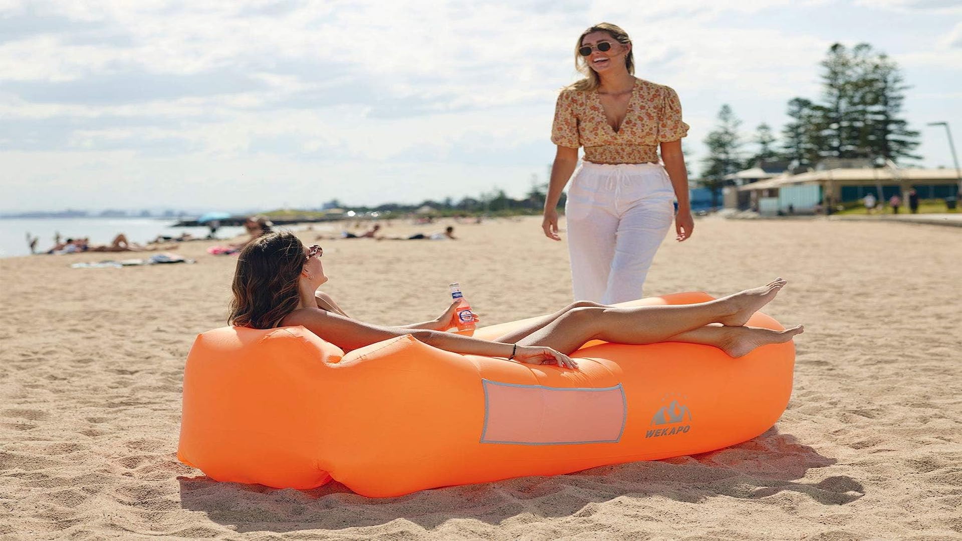 Wekapo’s Inflatable Air Lounger 