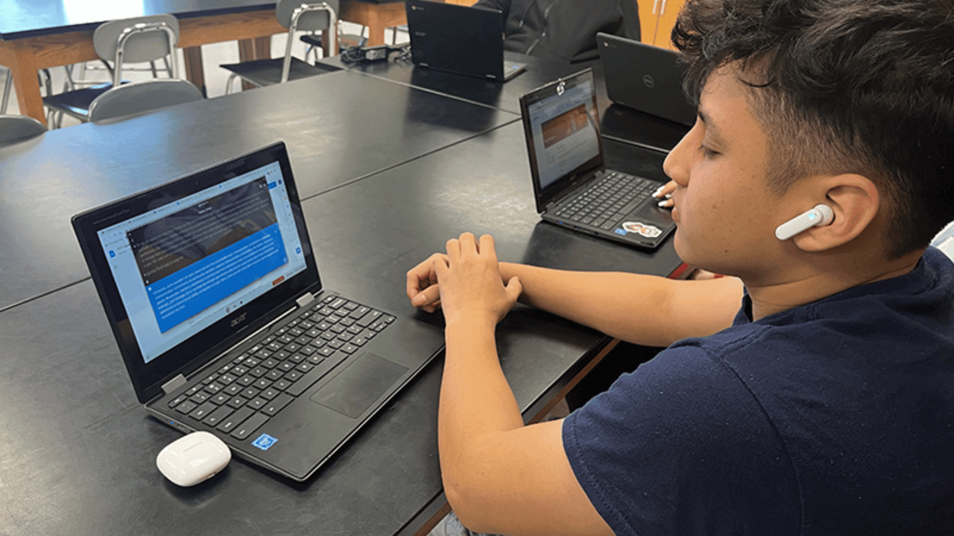 A student wearing the Timekettle translator earbuds
