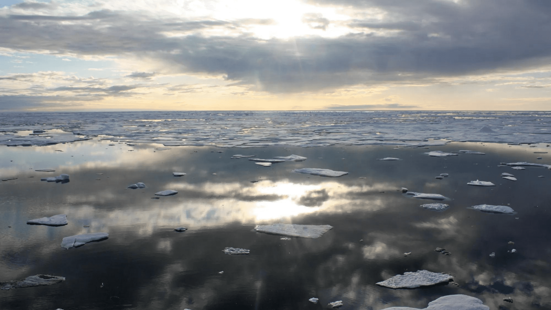 Ice melting in Arctic Ocean