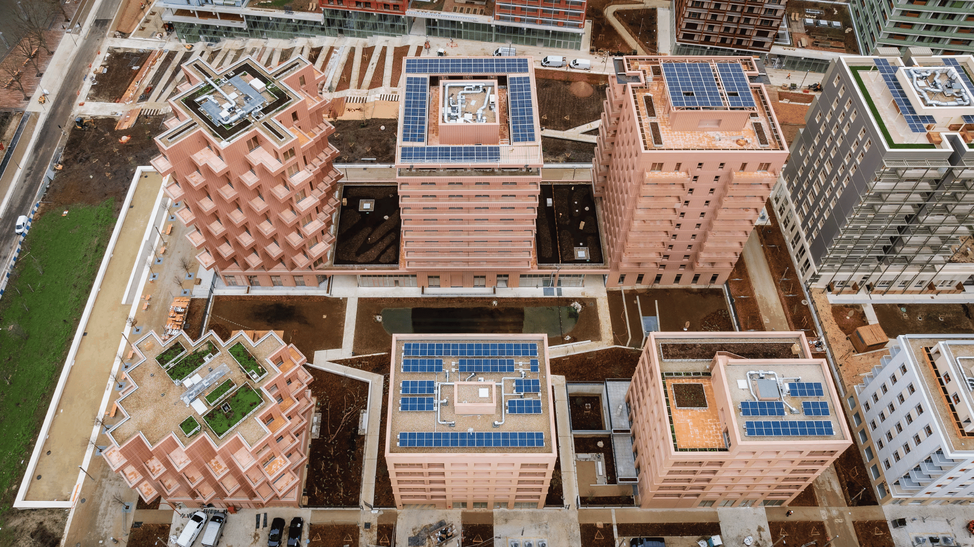Solar panels sustainability at the 2024 Olympics; Photo: © Drone Press:Sennse Solar panels sustainability at the 2024 Olympics; Photo: © Drone Press:Sennse