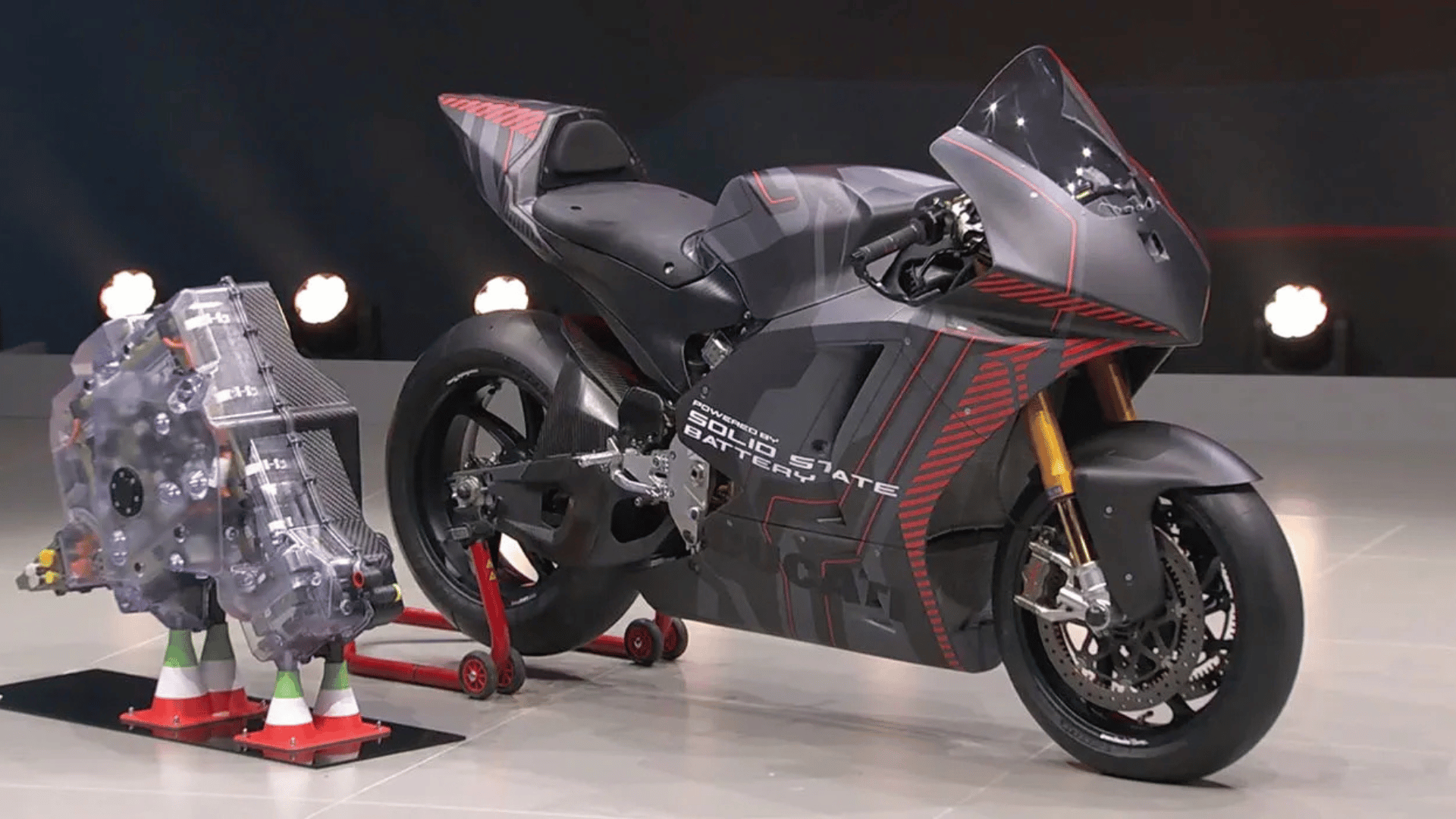 Solid-state battery motorcycle Solid-state battery motorcycle