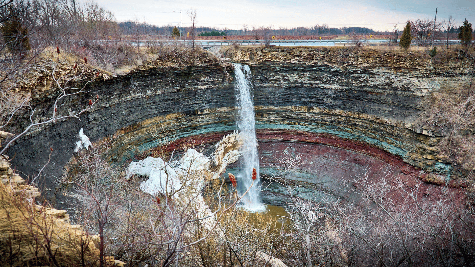 Devil's Punchbowl
