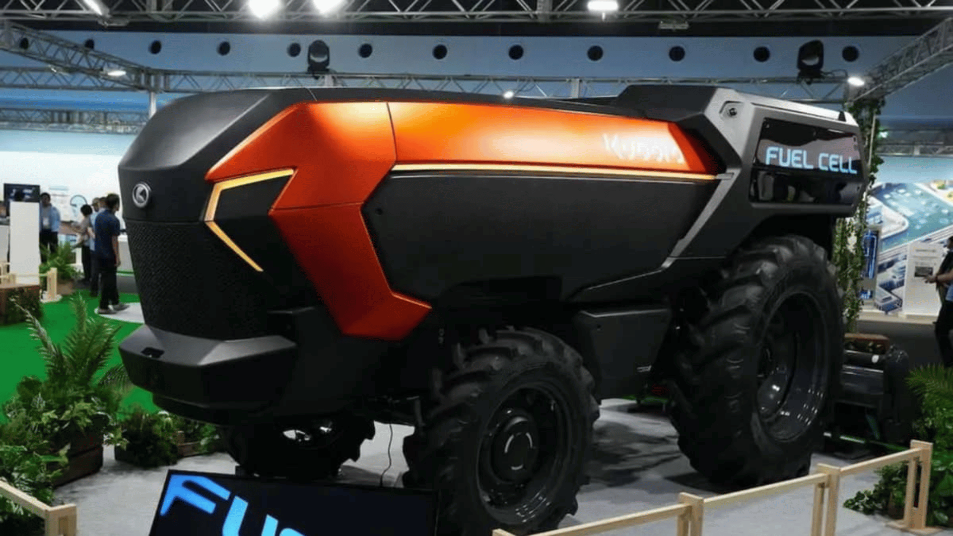 Hydrogen-powered driverless tractor; Photo: Kubota