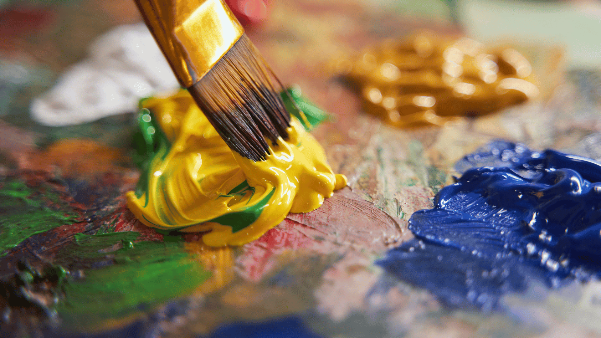 Paint colors; Photo: Svitlana Hulko:Shutterstock
