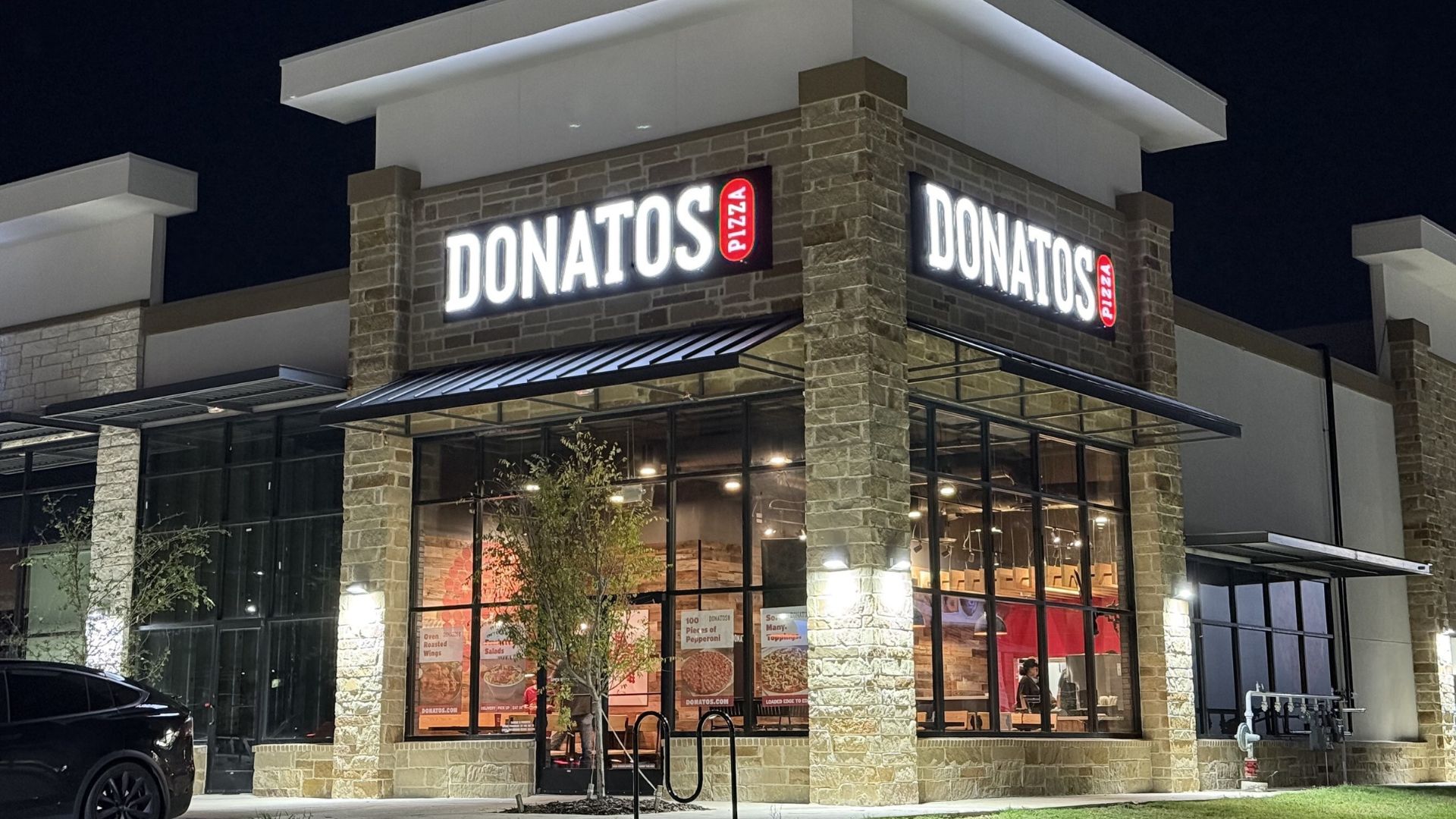 Donatos Pizza