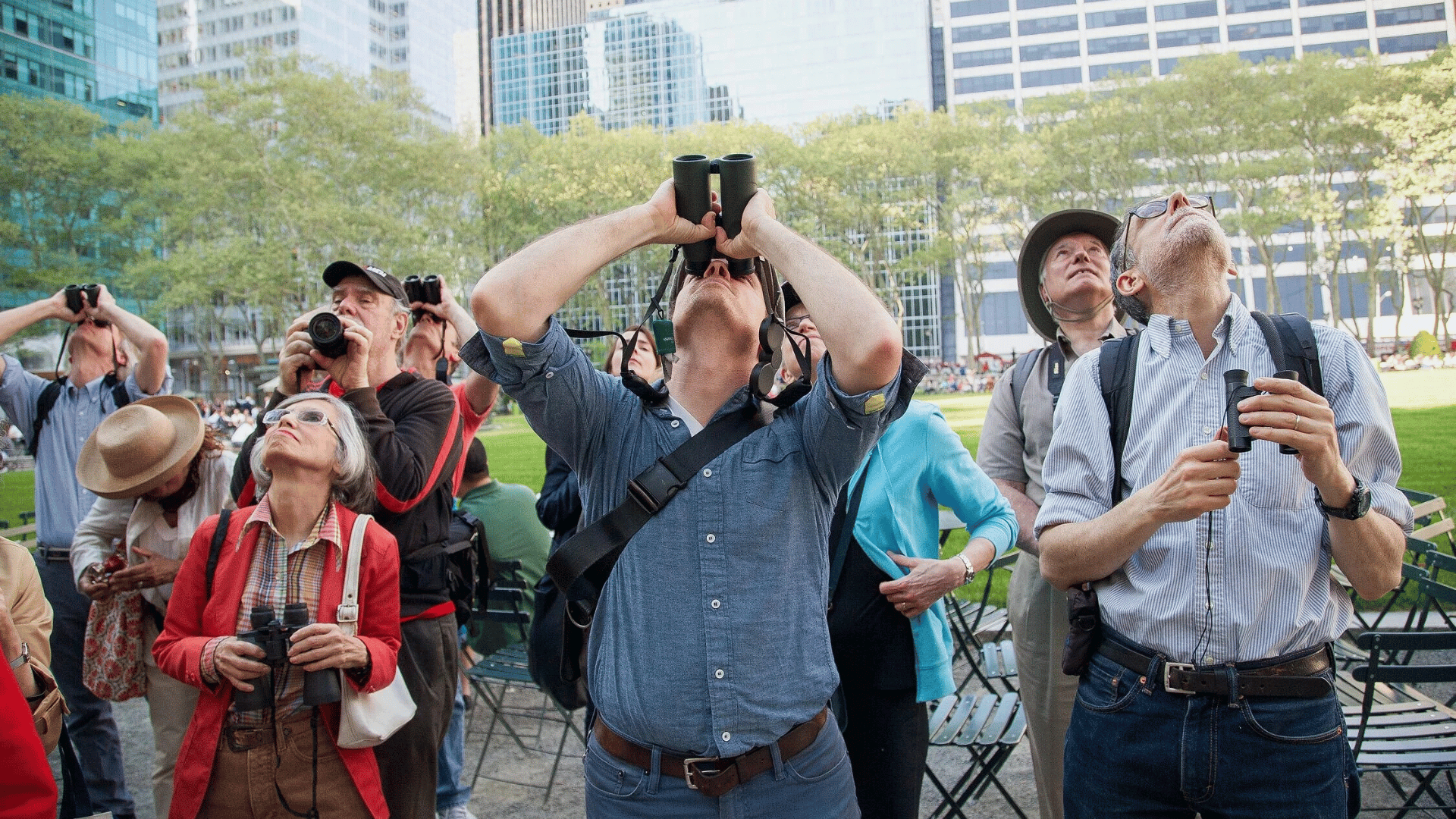 Tour group; Photo: Gabriel Willow