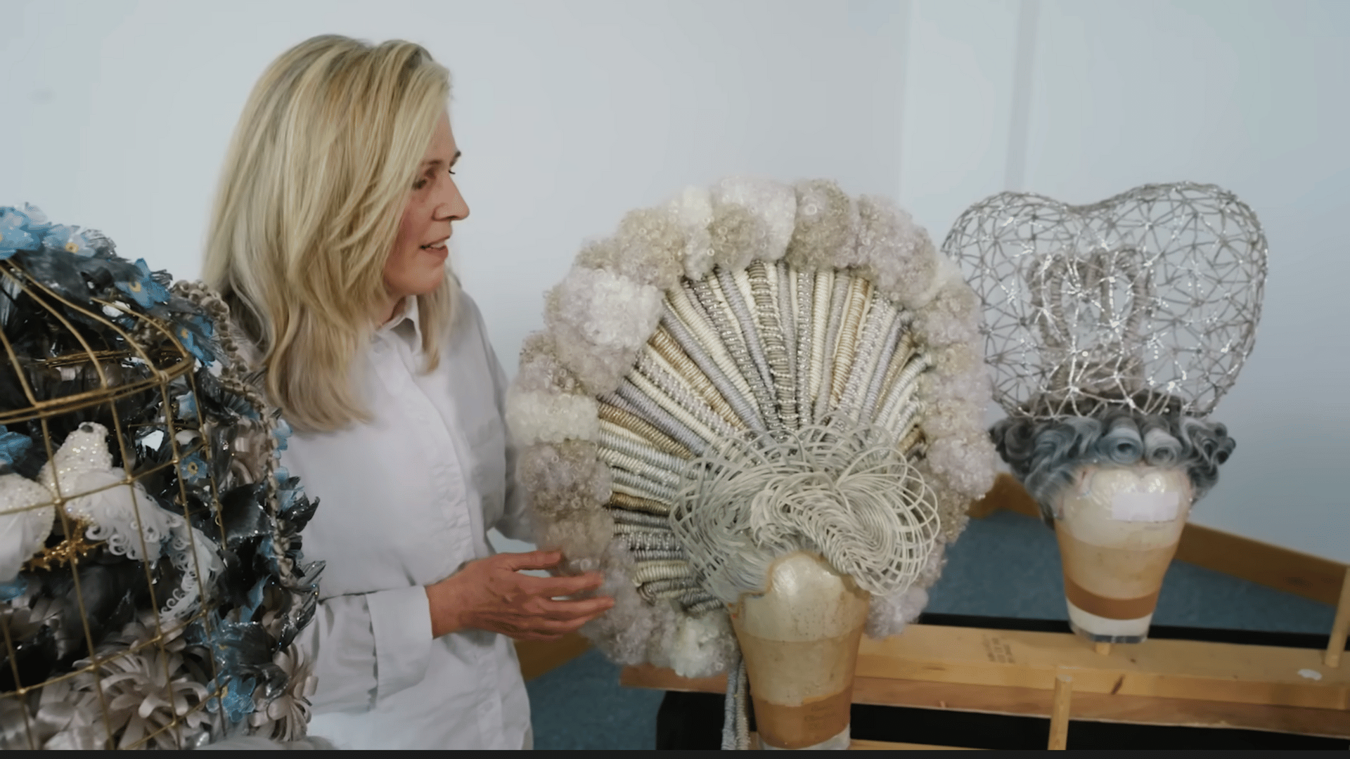 Queen Charlotte Wigs; Photo: Glamour