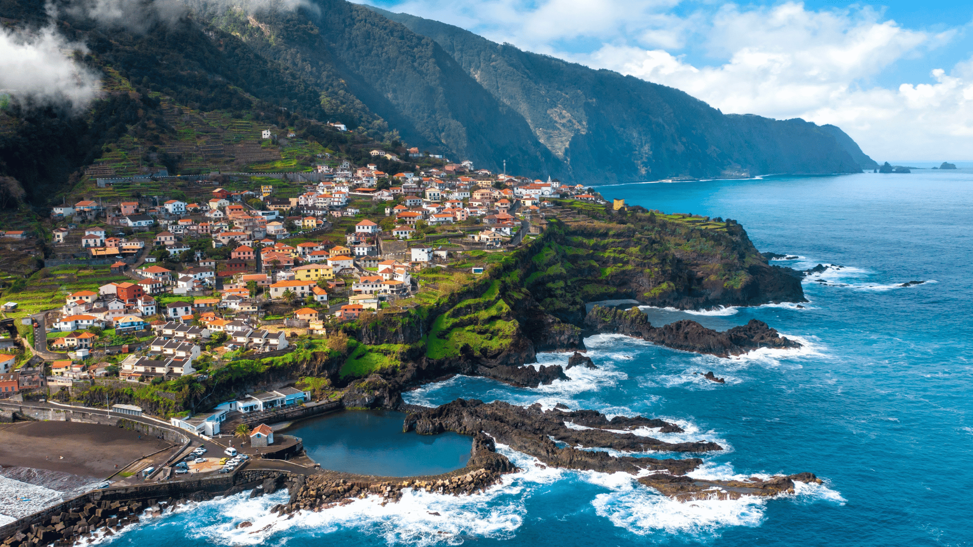 Madeira and Porto Santo Island, Portugal; Photo: proslgn:Shutterstock