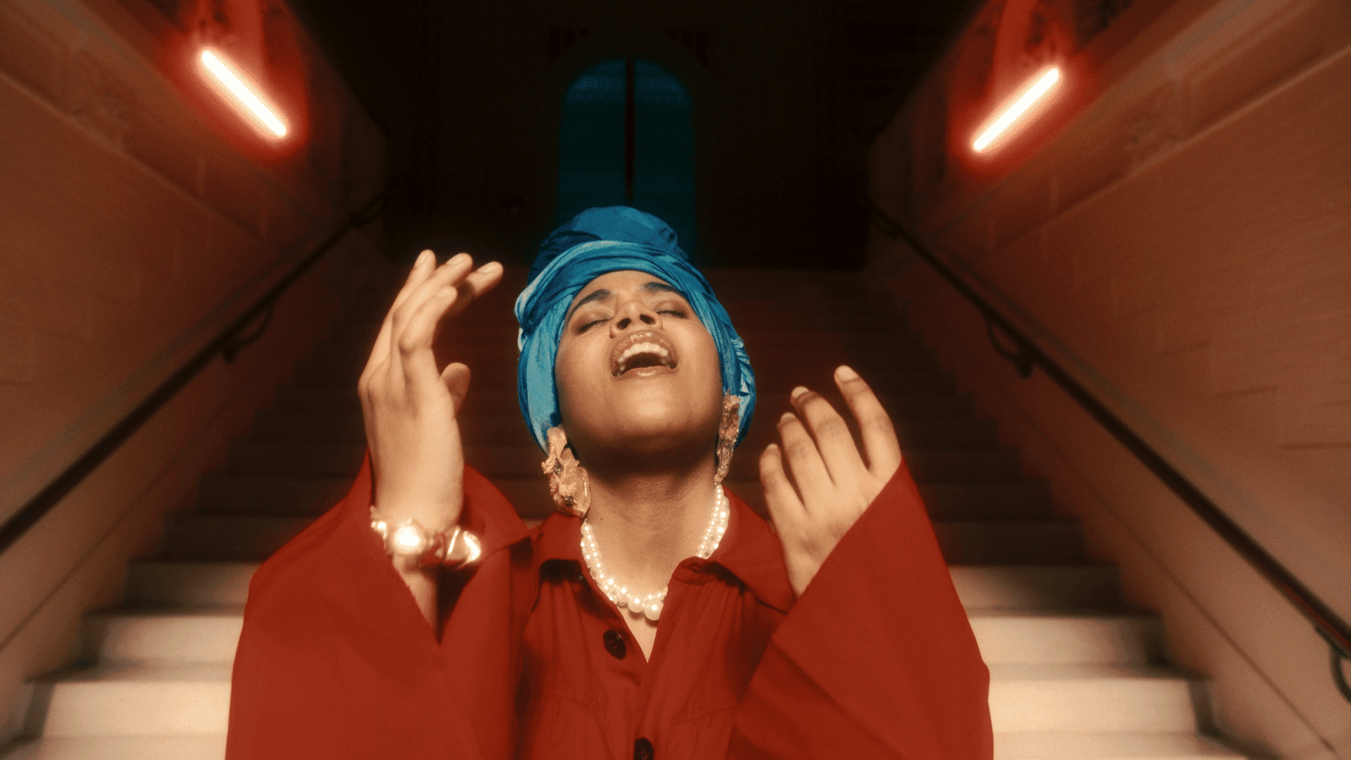 A still from Julianknxx’s Shifting_Spirit_Time, 2025