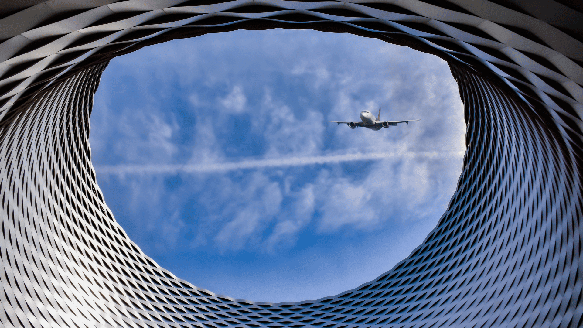 Art Basel Swiss Fair; Photo: AnnaRoth108:Shutterstock