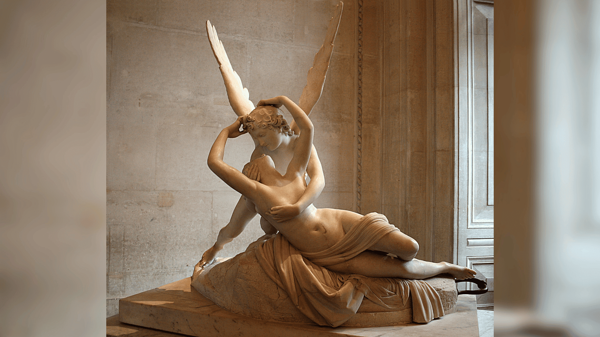 Psyche Revived By Cupid's Kiss; Photo: Jean-Pol GRANDMONT