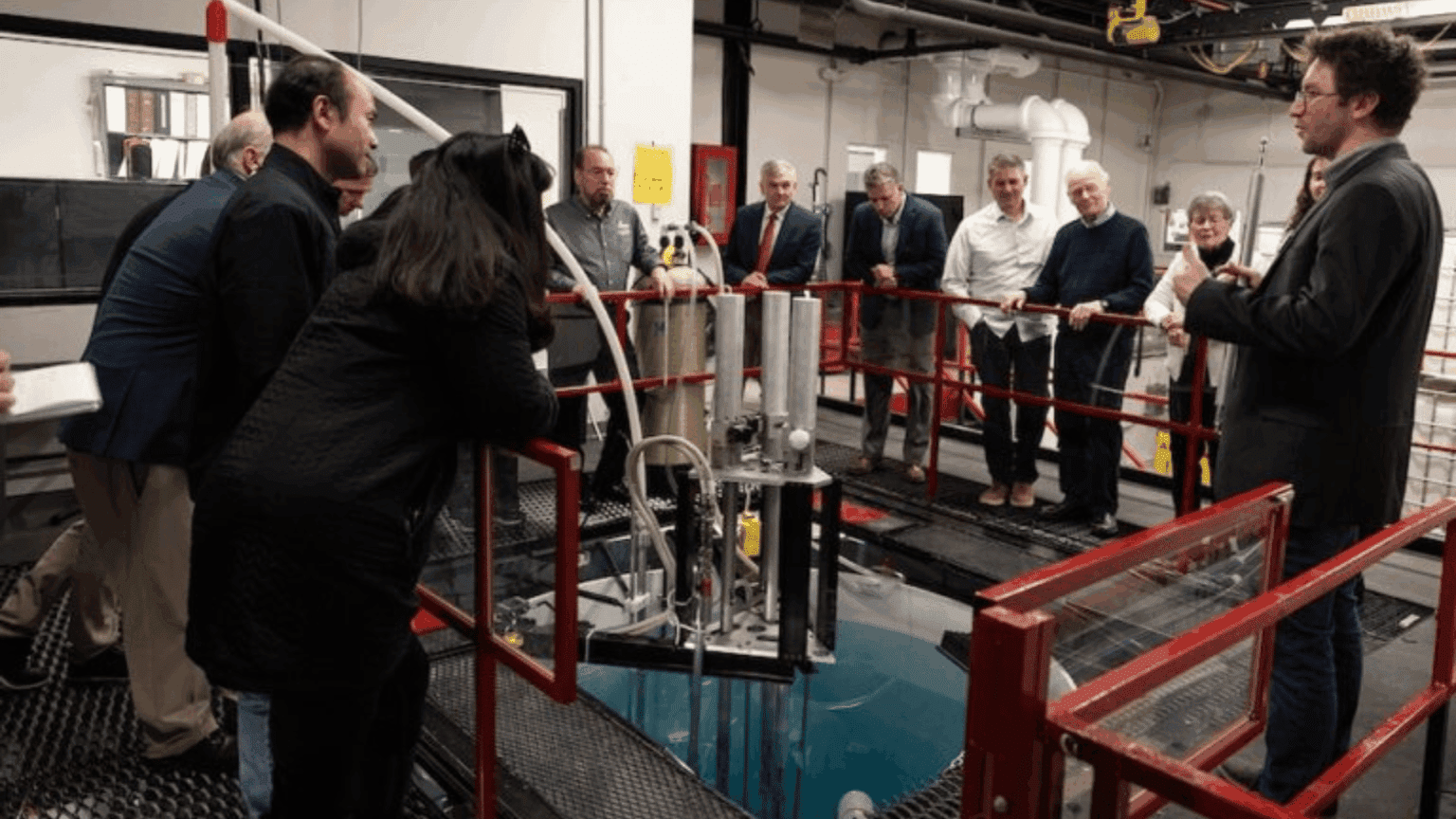US Reactor Switches On For First Time in 50 Years to Power Data Centers ...