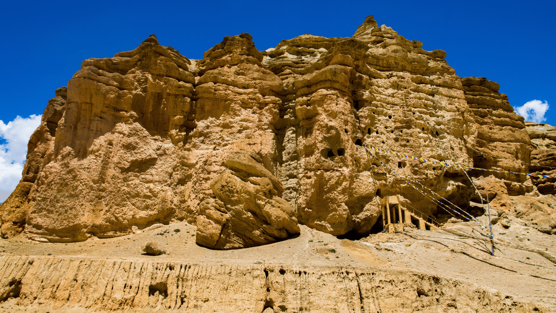 Mustang Sky Caves